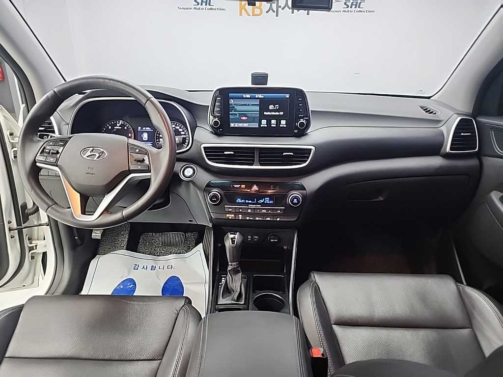 HYUNDAI Tucson - Vista 7