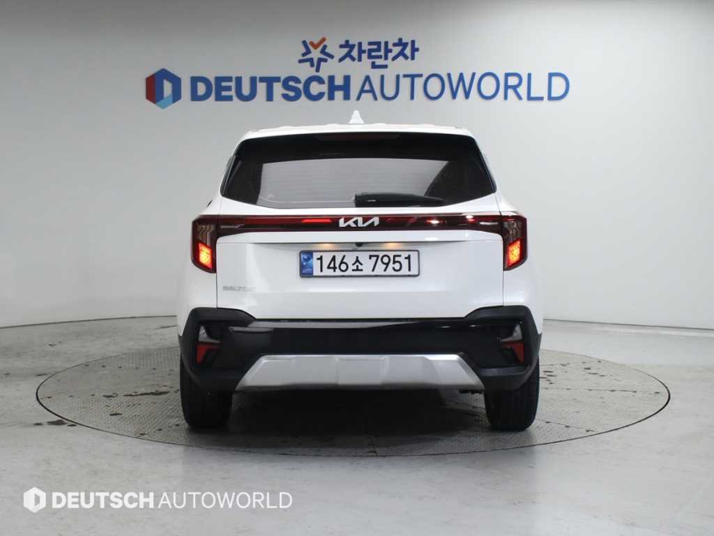 KIA Seltos - Vista 4