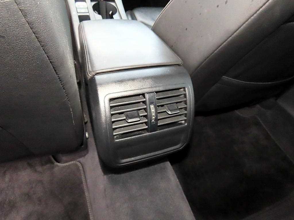 Volkswagen Arteon 2019 Negro - Importación desde Corea - HF Imports Iquique - Foto 15