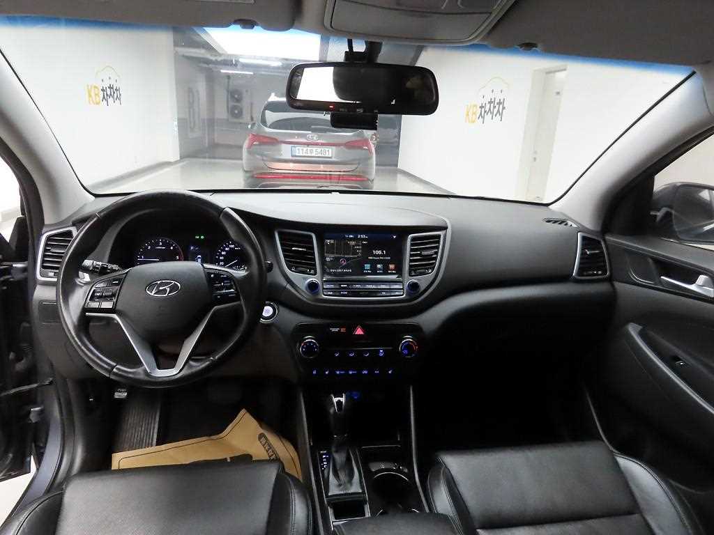 HYUNDAI Tucson - Vista 6