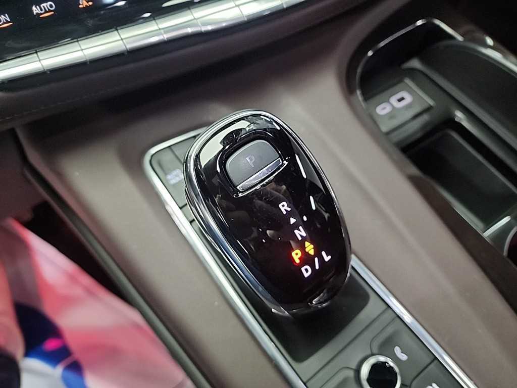 Cadillac Escalade - Vista 8