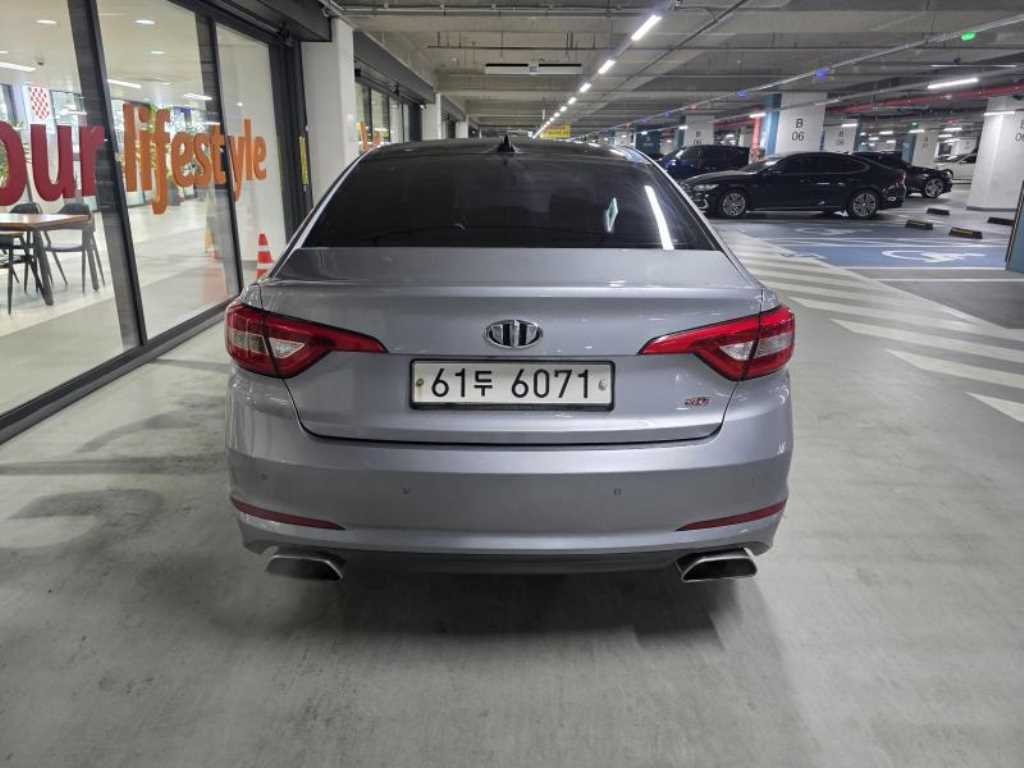 HYUNDAI Sonata - Vista 5