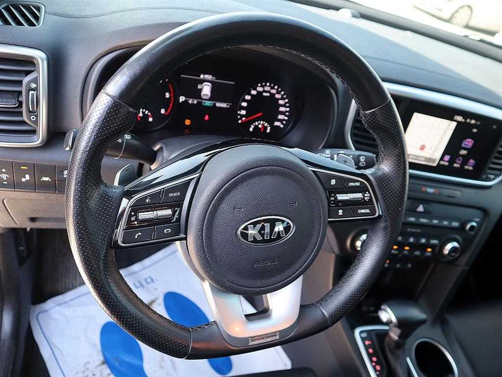 KIA Sportage - Vista 8