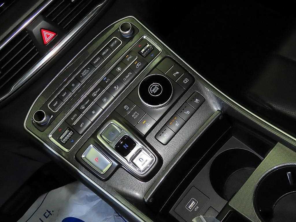 HYUNDAI Santa Fe - Vista 12