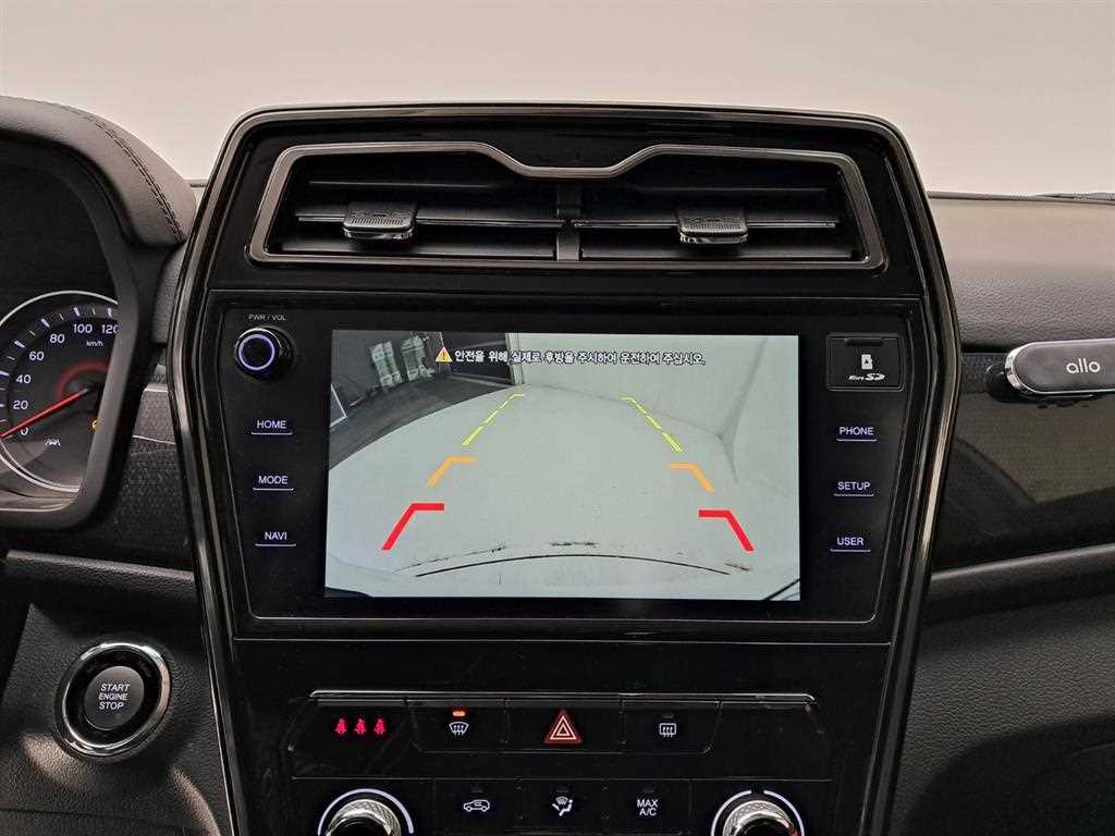 Ssangyong Tivoli - Vista 10