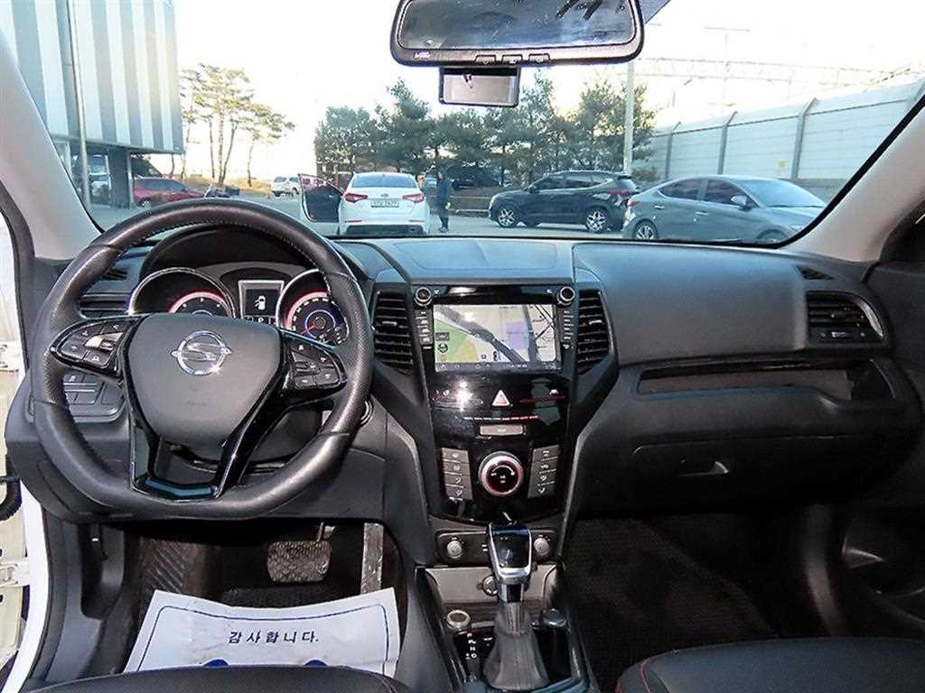 Ssangyong Tivoli - Vista 7