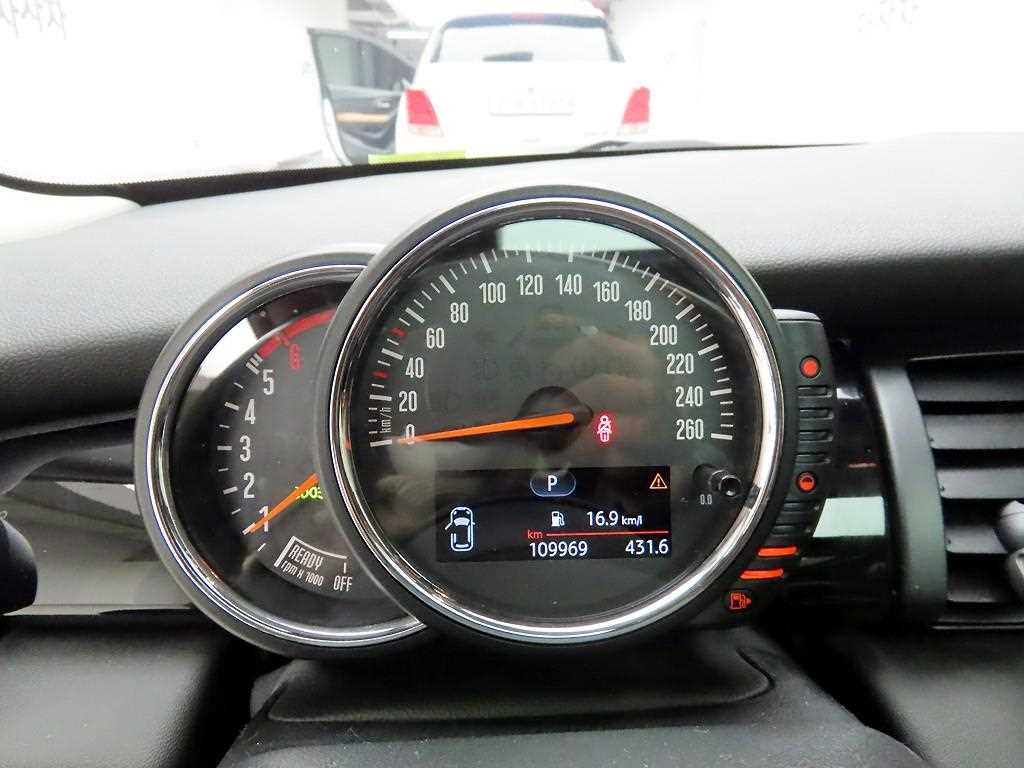 Mini Cooper - Vista 6