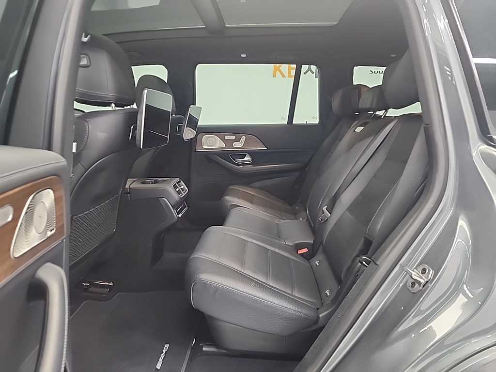 Mercedes Benz GLS Class - Vista 12