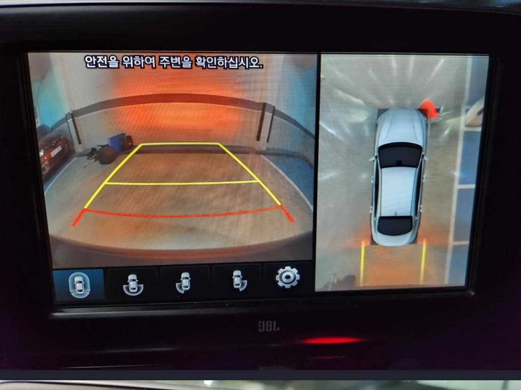 HYUNDAI Grandeur - Vista 7