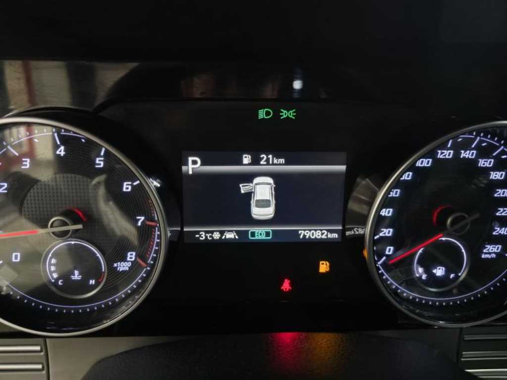 HYUNDAI Grandeur - Vista 12