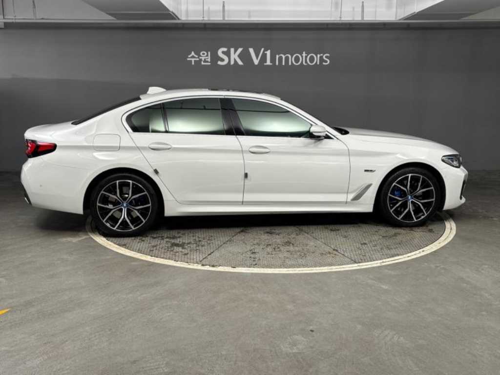 BMW 5 Series - Vista 3