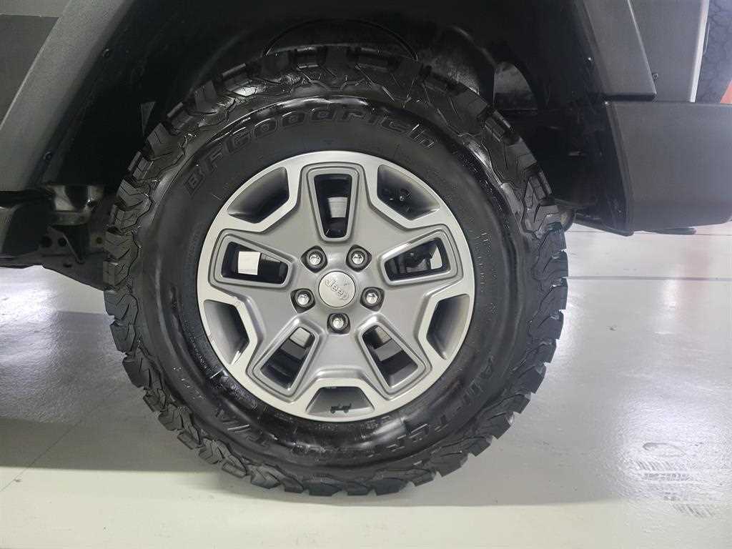 Jeep Wrangler - Vista 8