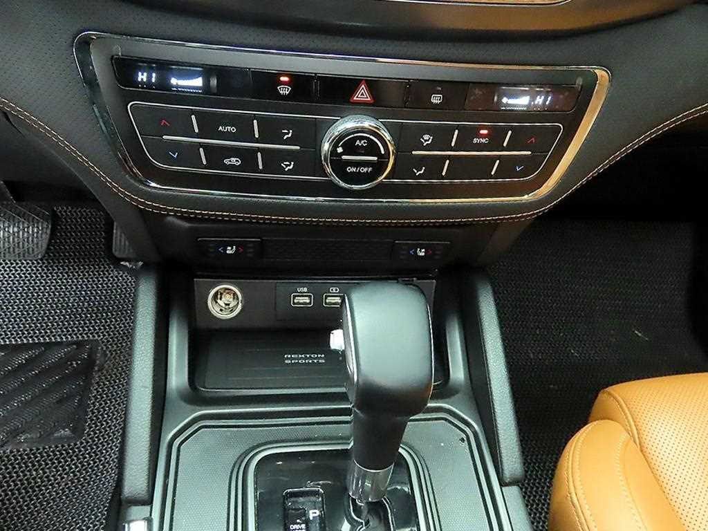 Ssangyong Rexton - Vista 10