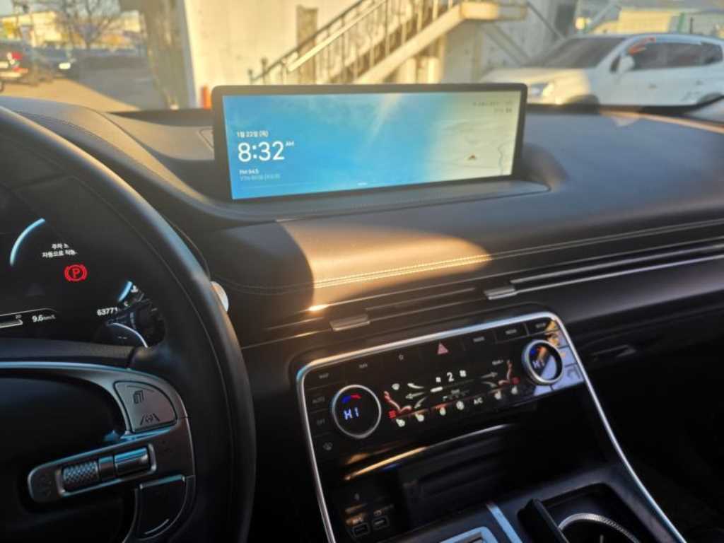 Genesis GV80 - Vista 11