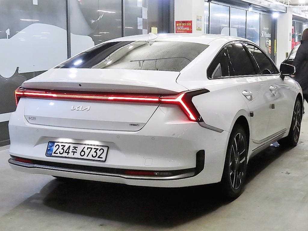 KIA K8 - Vista 4