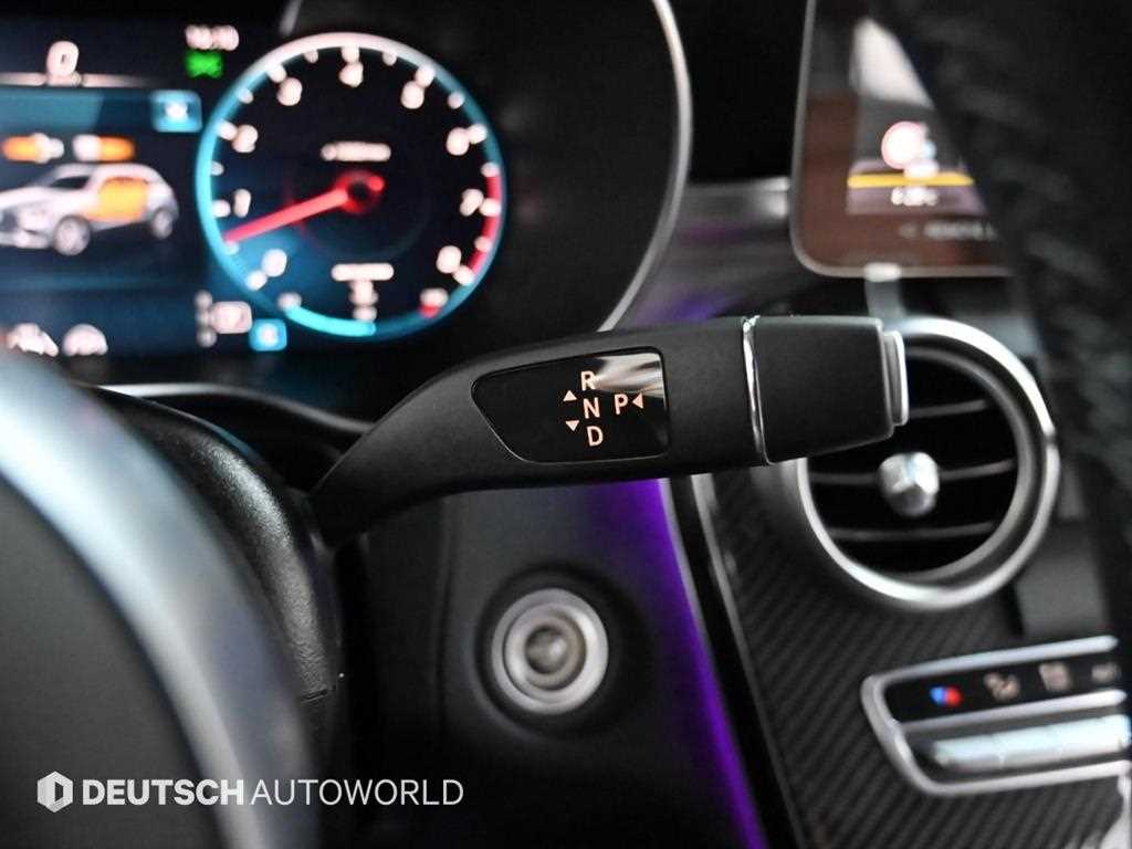 Mercedes Benz GLC Class - Vista 9