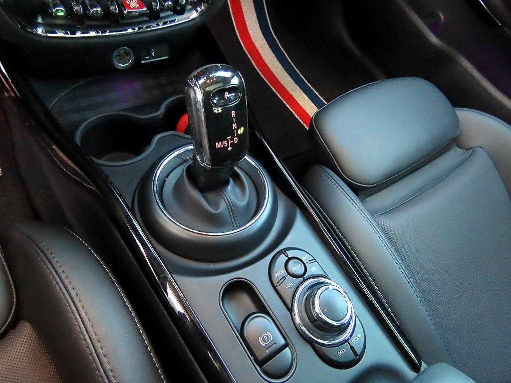 Mini Clubman - Vista 10