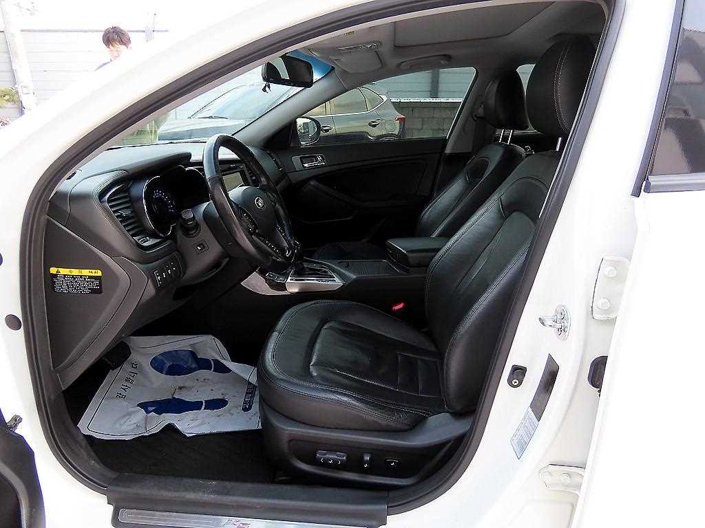 KIA K5 - Vista 7