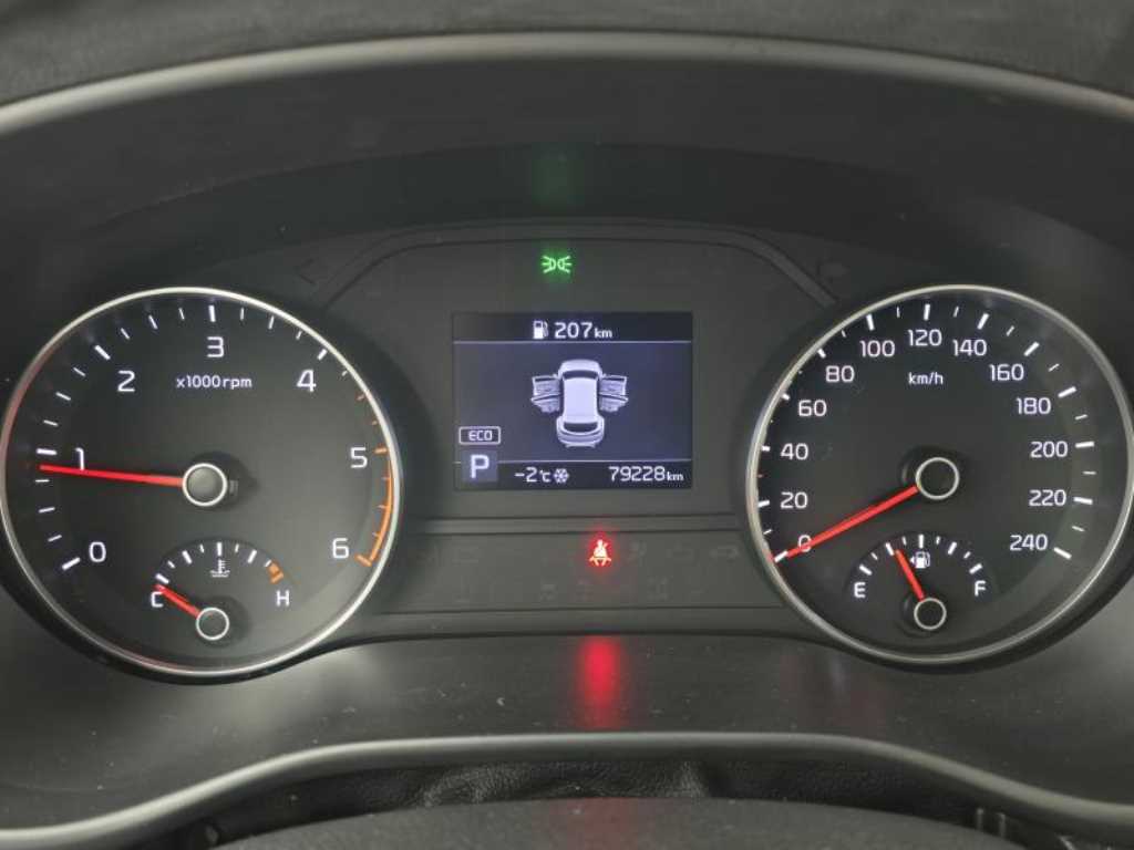 KIA Sportage - Vista 6