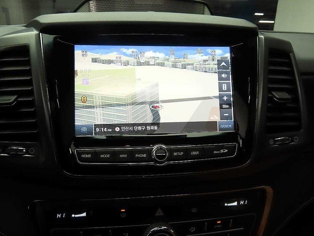 Ssangyong Rexton - Vista 9