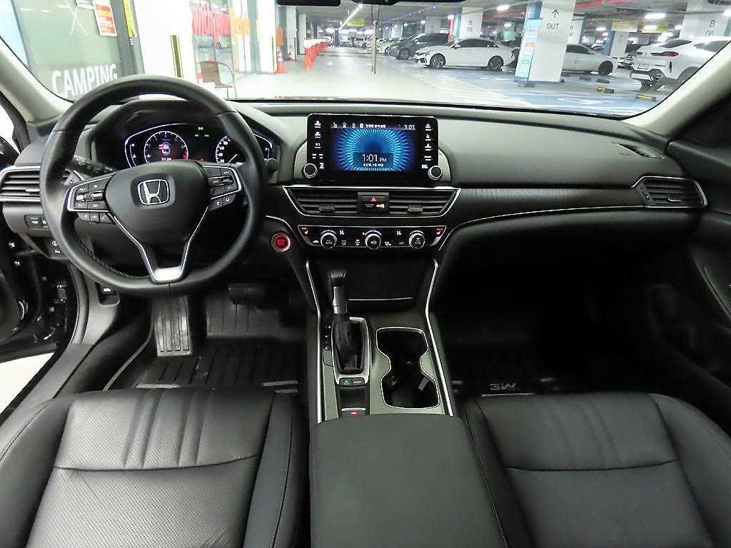 Honda Accord - Vista 10