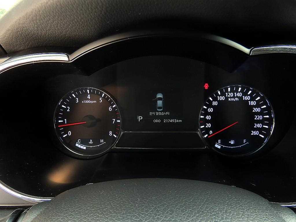 KIA K5 - Vista 11