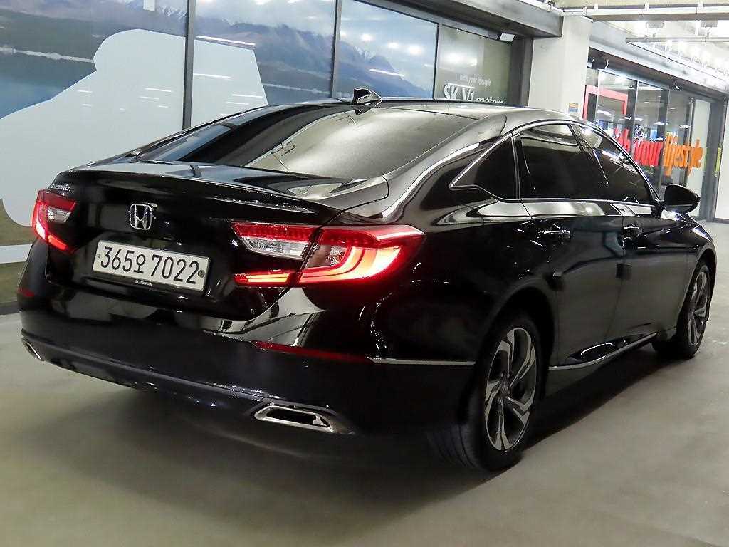 Honda Accord - Vista 4