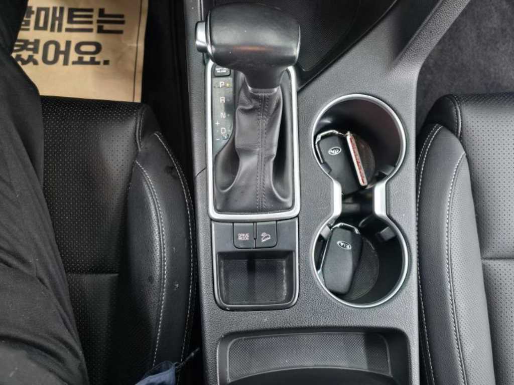 KIA Sportage 2020 Gris - Importación desde Corea - HF Imports Iquique - Foto 13