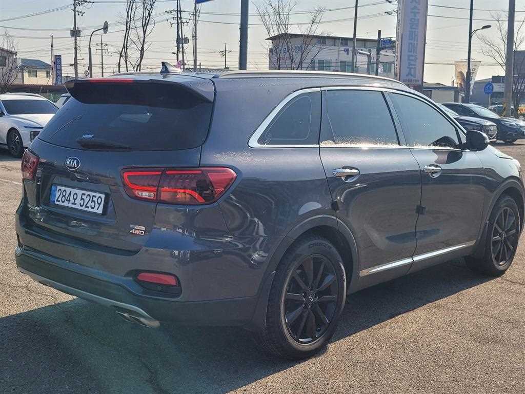 KIA Sorento - Vista 4