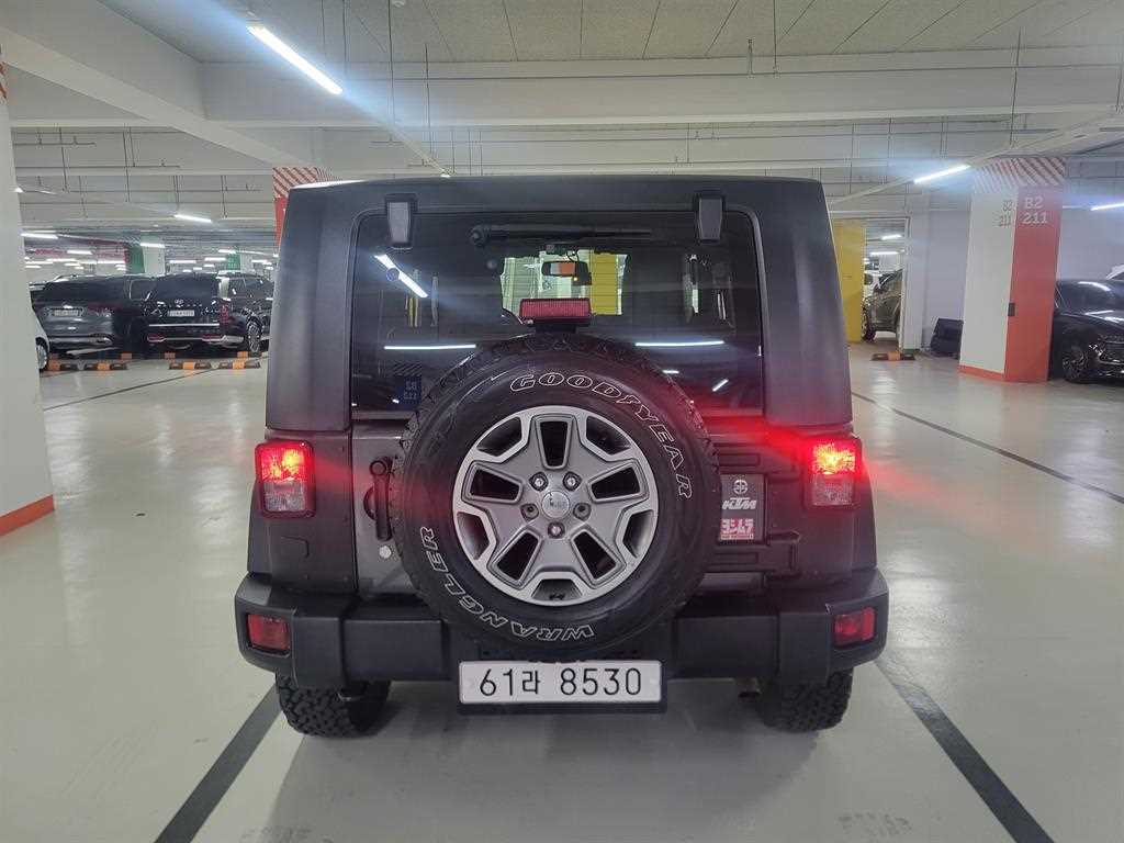 Jeep Wrangler - Vista 6
