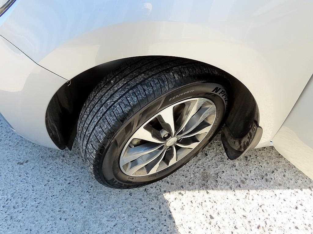 KIA Carnival 2018 Plateado - Importación desde Corea - HF Imports Iquique - Foto 20