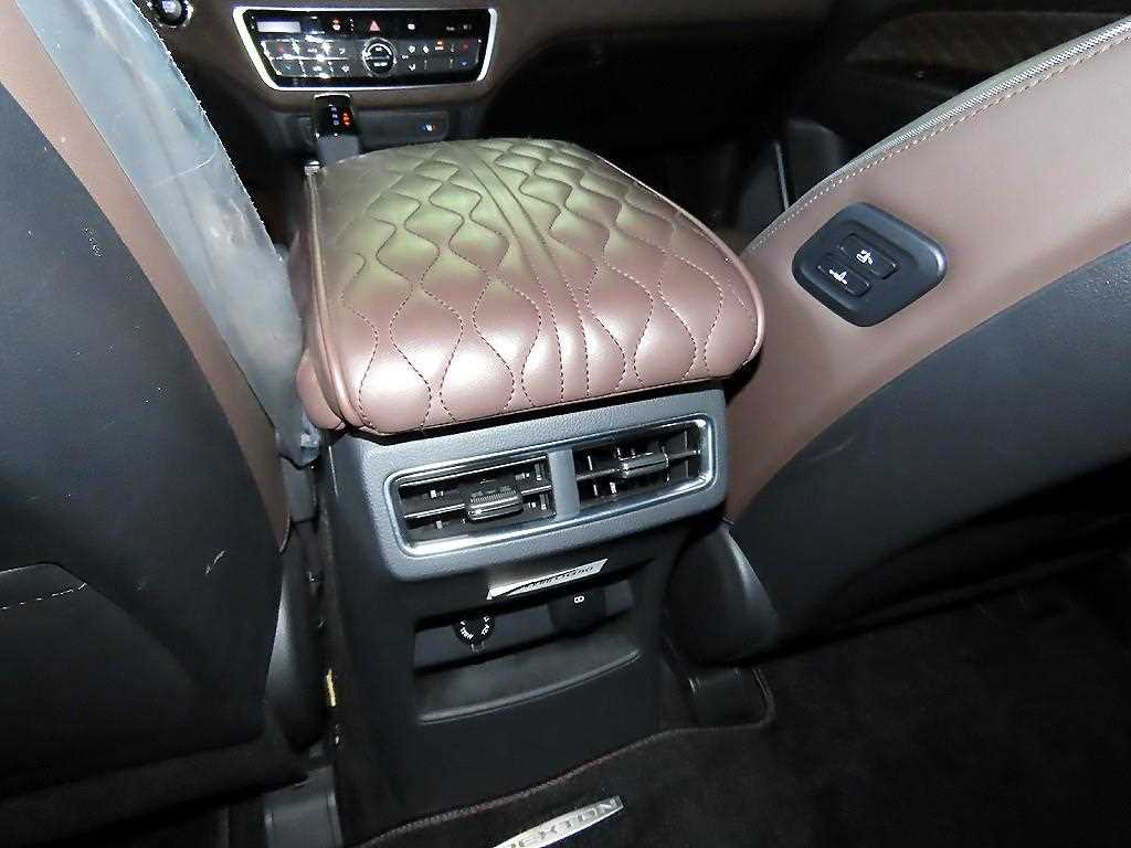 Ssangyong Rexton 2021 Negro - Importación desde Corea - HF Imports Iquique - Foto 15