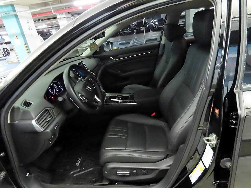 Honda Accord - Vista 6