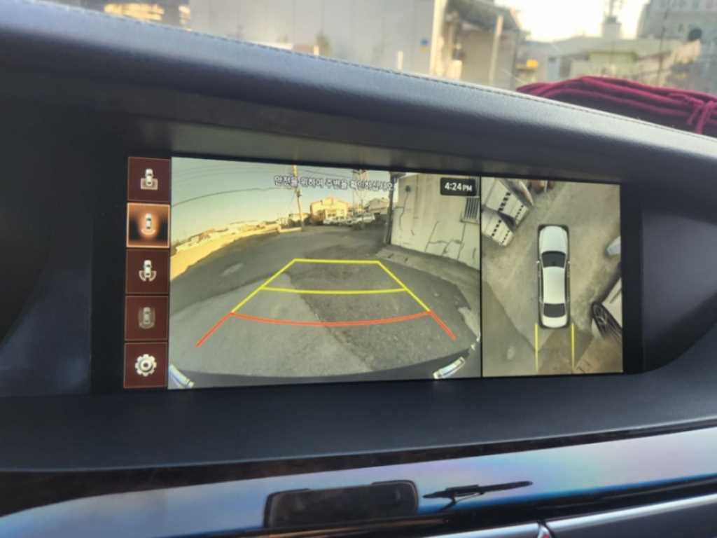 Genesis G90 - Vista 5