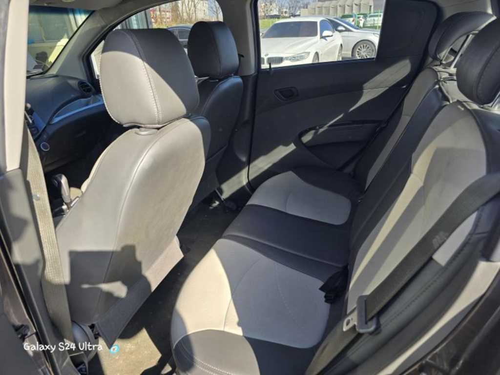 Chevrolet Spark - Vista 10
