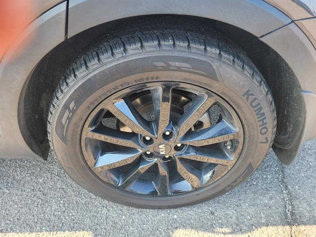 KIA Sorento - Vista 6