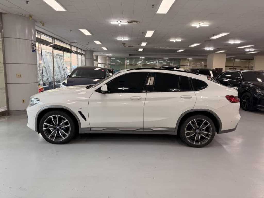 BMW X4 - Vista 3