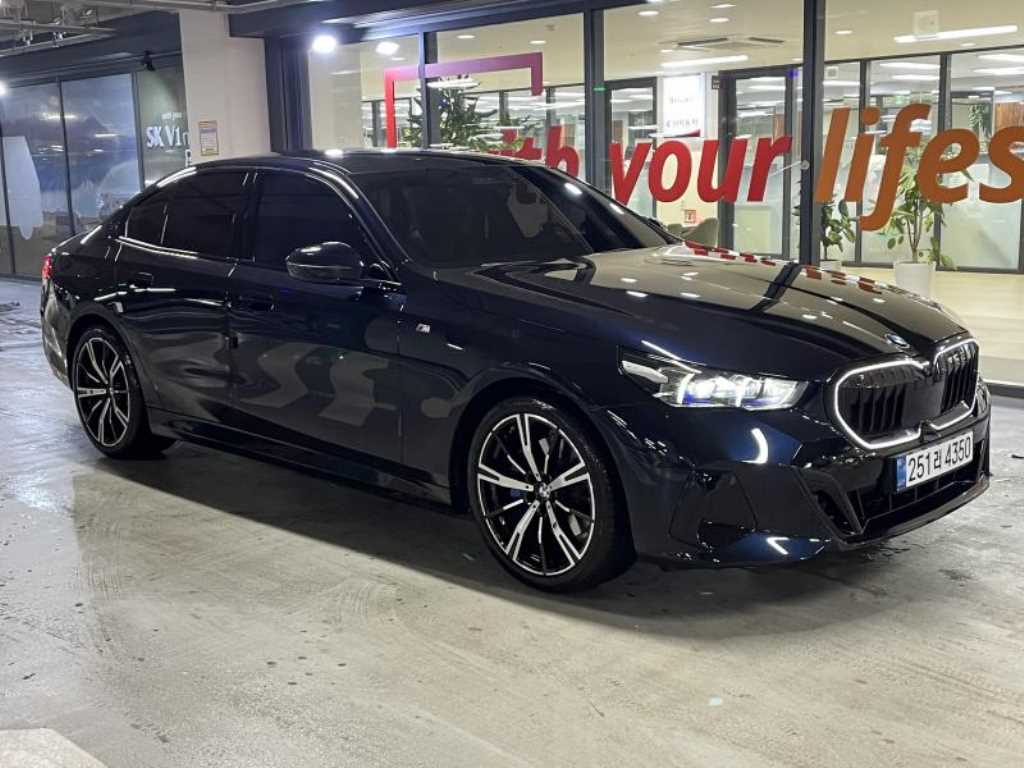 BMW 5 Series 2025 - Importación desde Corea - HF Imports Iquique - Foto 1