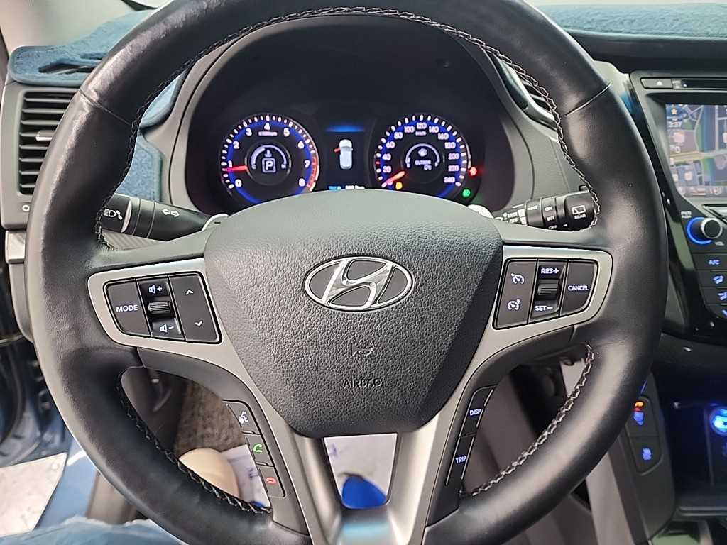 HYUNDAI i40 - Vista 9