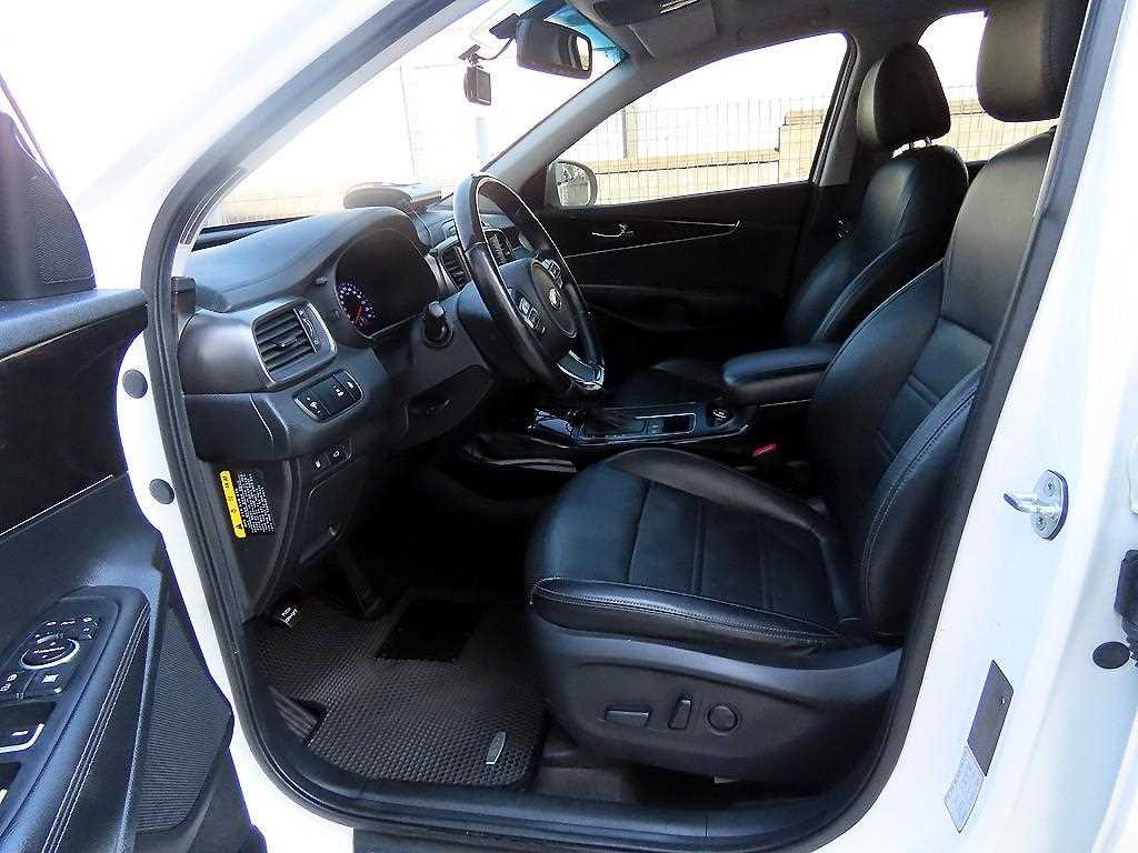 KIA Sorento - Vista 5