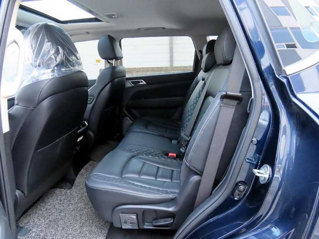 Ssangyong Rexton - Vista 6