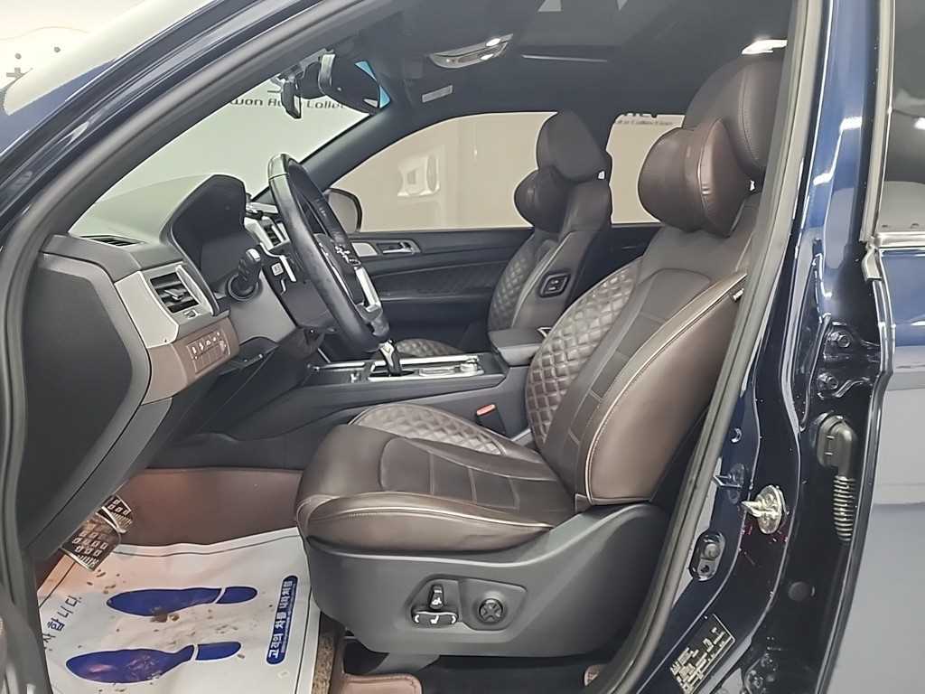 Ssangyong Rexton - Vista 11