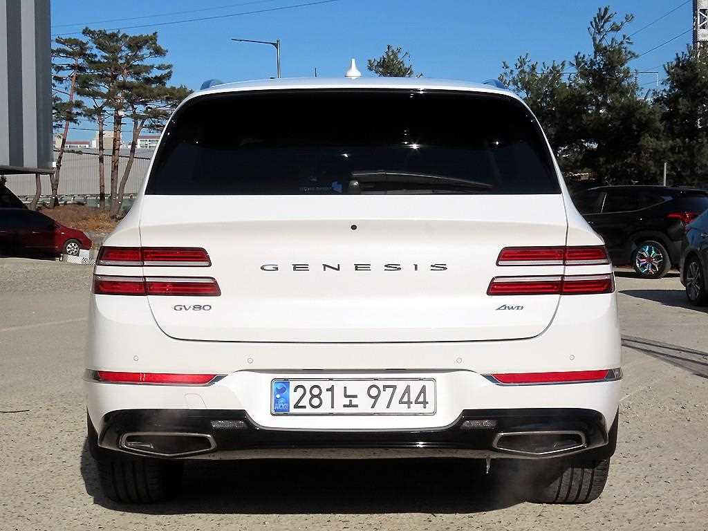 Genesis GV80 - Vista 4