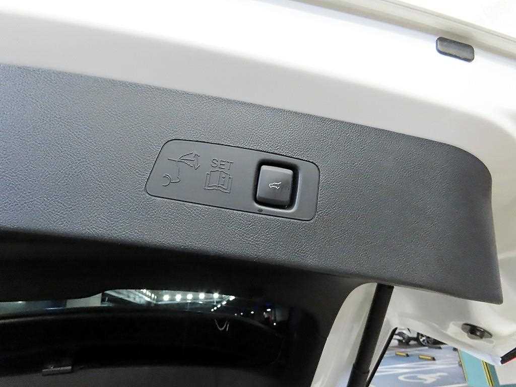 Lincoln Corsair 2021 Blanco - Importación desde Corea - HF Imports Iquique - Foto 15