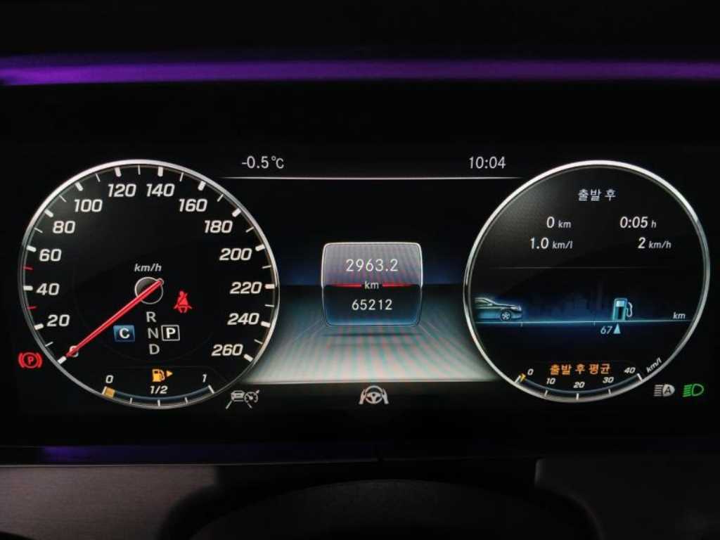 Mercedes Benz CLS Class - Vista 10