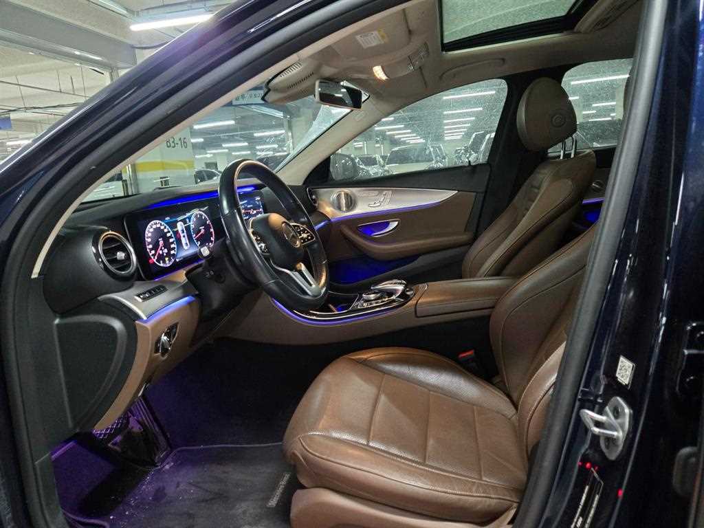 Mercedes Benz E class 2019 Azul - Importación desde Corea - HF Imports Iquique - Foto 1