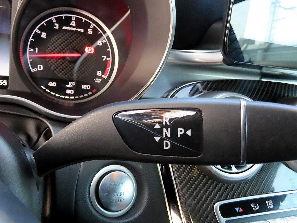 Mercedes Benz C Class - Vista 10