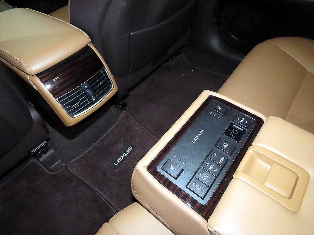 Lexus ES 2018 Blanco - Importación desde Corea - HF Imports Iquique - Foto 17