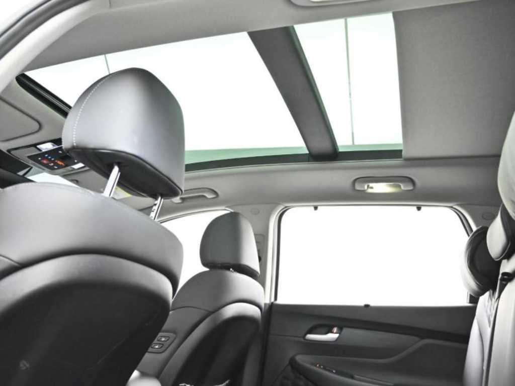 HYUNDAI Santa Fe 2023 Blanco - Importación desde Corea - HF Imports Iquique - Foto 19