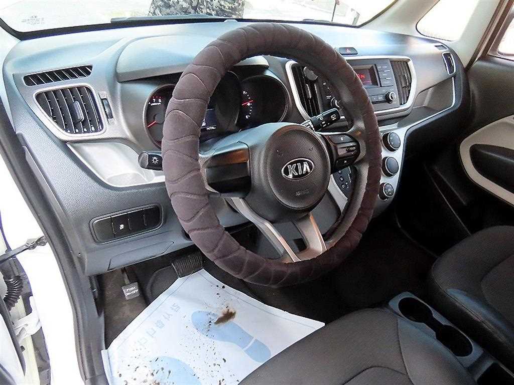 KIA Ray - Vista 7